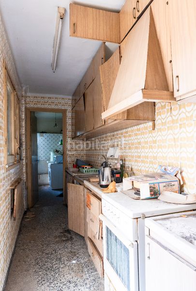 Foto 8552f7e6-53c5-48dc-8e4d-9322e9e2a76b. Casa adossada amb xemeneia aparcament a Vila-seca poble Vila-seca