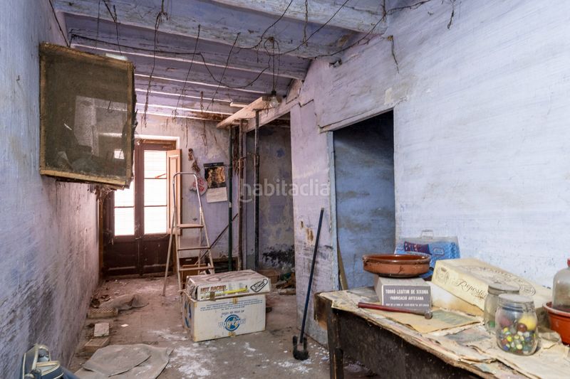 Foto bad59754-cb70-465d-b855-59816f3ed397. Casa adossada amb xemeneia aparcament a Vila-seca poble Vila-seca