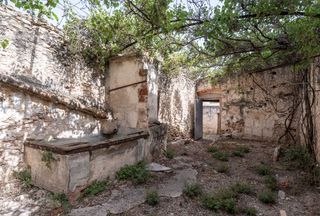 Masia a Bràfim. En el corazón del alt camp, entre viñedos y monasterios