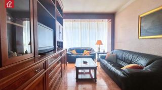 Etagenwohnung  Barbera de. Oportunidad en avda. barberà! piso de 3 habitaciones  parking op