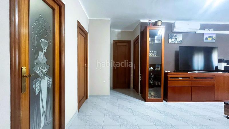 Foto 19d48a18-f224-46d4-802d-5683f1f48941. Appartamento con riscaldamento in Creu de Barberà Sabadell