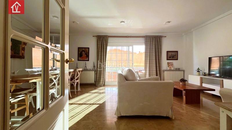 Foto 8d7f0dde-bba1-48a5-8131-29de9119adc8. Maison avec parking dans Barri Antic Barberà del Vallès