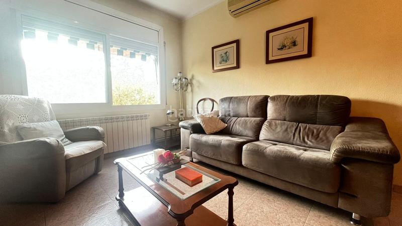 Foto 8f473846-613e-4c4d-8ea4-41878af3f30f. Etagenwohnung mit heizung in Torre-romeu Sabadell