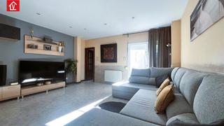 Casa a Creu de Barberà. La romanica! amplia casa de 4 habitaciones, 2 baños patio y terr Casa a Creu de Barberà. La romanica! amplia casa de 4 habitaciones, 2 baños patio y terr