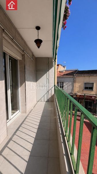 Foto 324305ff-84a3-4648-9933-581b25ede468. Pis amb calefacció a Creu de Barberà Sabadell