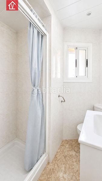 Foto f40e72f2-392d-4368-8838-2433fbe20605. Pis amb calefacció a Creu de Barberà Sabadell