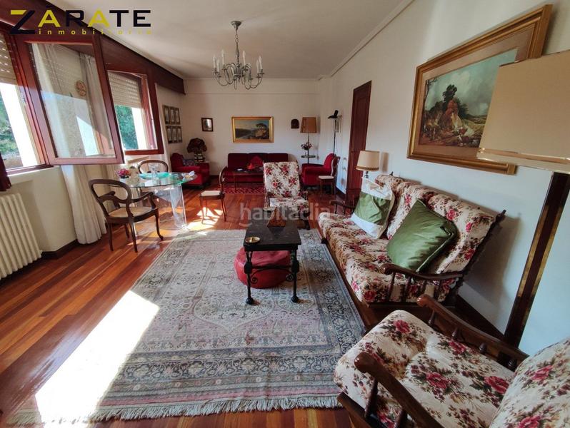 Foto 33ad2886-3623-49f3-9772-8e0f6c8dc22c. Casa  en venta en Larrabetzu