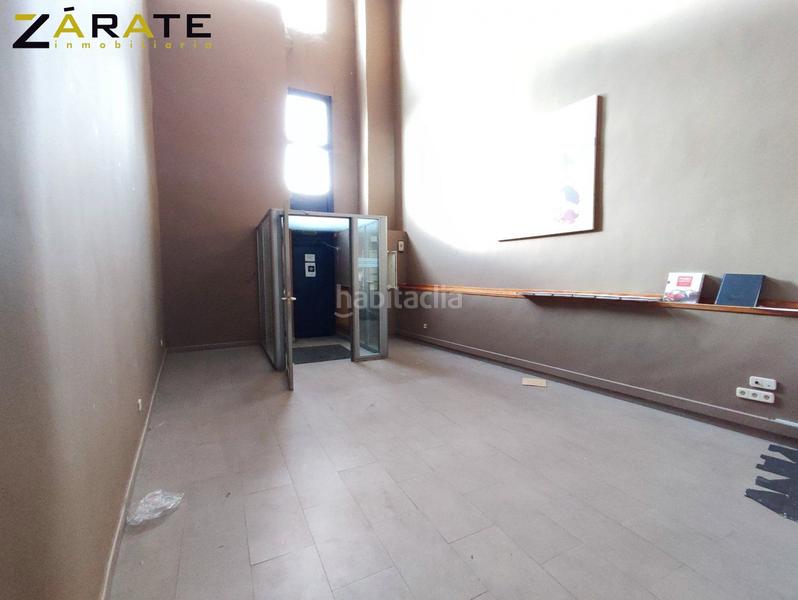 Foto c478f1c5-1443-41cf-b134-bfc472aad047. Bâtiment à usage industriel dans Urbi Basauri