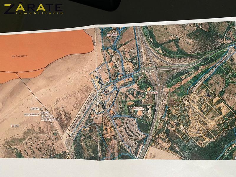 Foto ed3b889c-8df7-4f90-8a33-25023f9a3eea. Terreny residencial a Zierbena