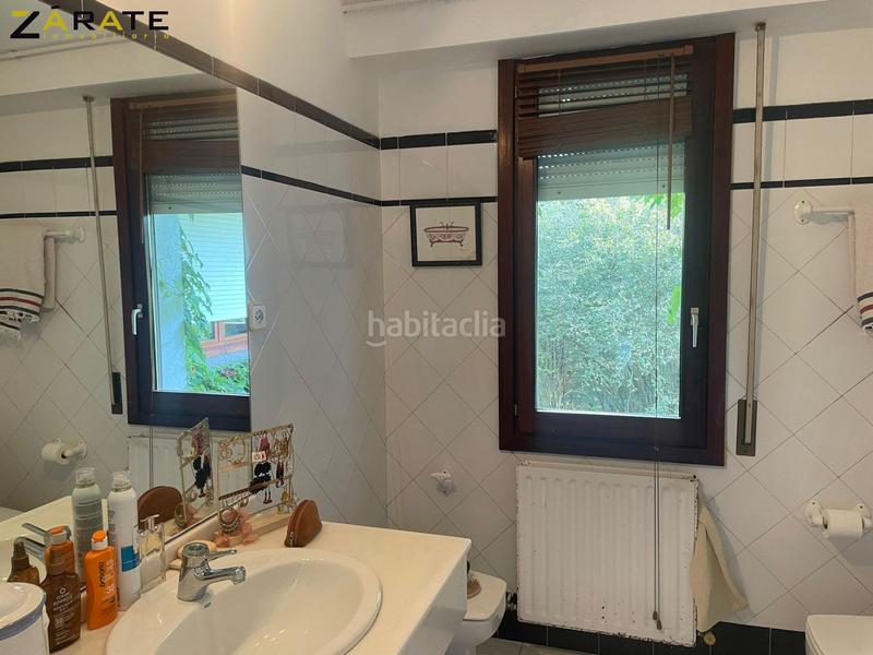 Foto 7f3b137f-8c4b-42cd-834c-229f25ee9a02. Chalet  en venta en la bilbaina en Mungia