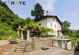 Casa  Avenida encartaciones. Casa en balmaseda