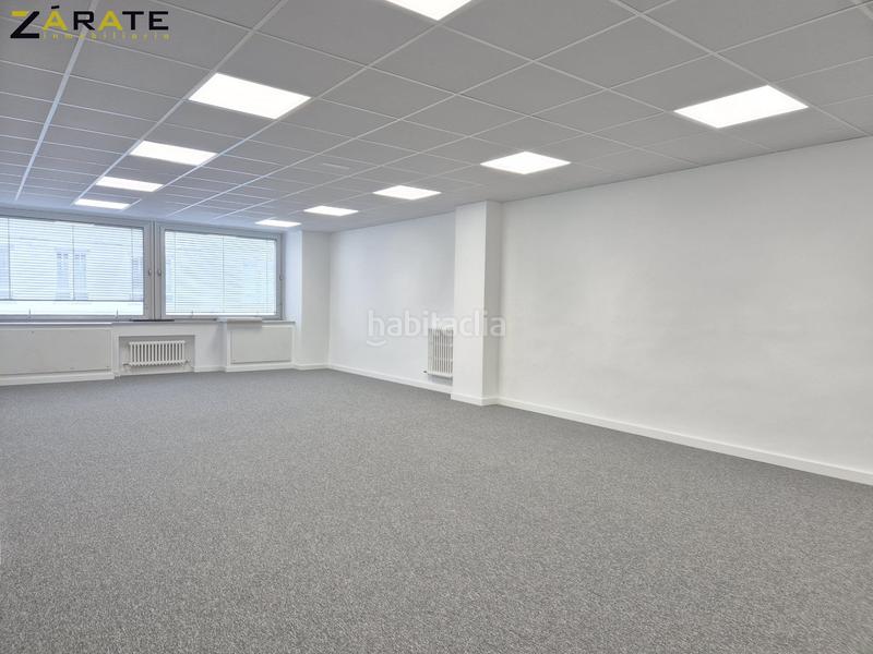Foto f80574fc-6f14-4823-92a6-9d9df0d2fde5. Rent office space with heating in Zabalburu Bilbao