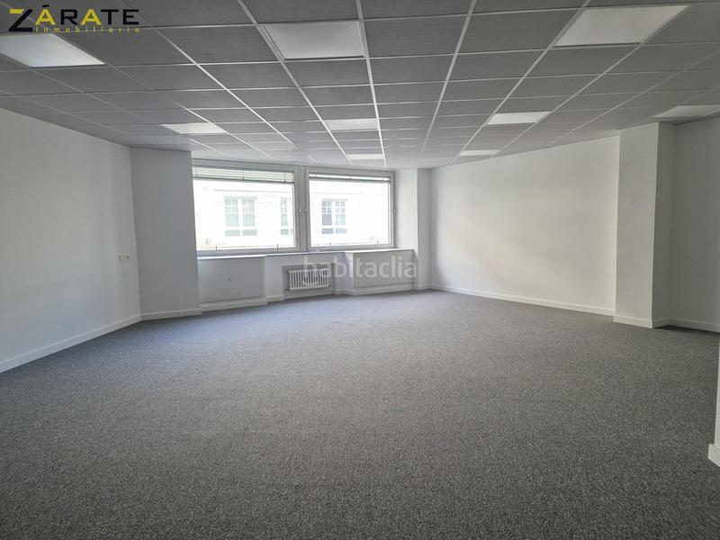 Foto 31a7386f-10c8-46c3-b463-585a5290d85b. Miete büro in Zabalburu Bilbao