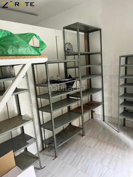 Foto 39572b28-22d1-4e5b-a3a8-b70639318bcb. Alquiler local comercial se alquila local con muchas posibilidades en Bilbao