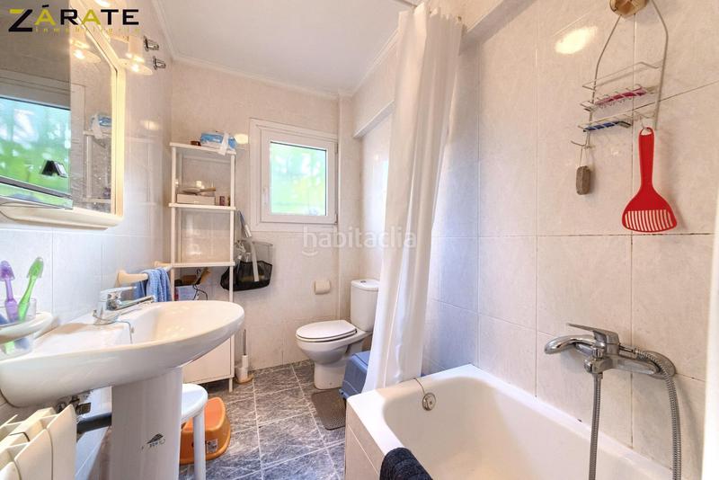 Foto 64758b96-2587-46d4-a295-97d95f7a5a3a. Dúplex amb calefacció aparcament a santa maría de Getxo Getxo