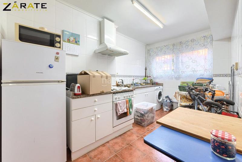 Foto 6ea2c96e-6221-470f-bd71-02854b27f405. Dúplex amb calefacció aparcament a santa maría de Getxo Getxo