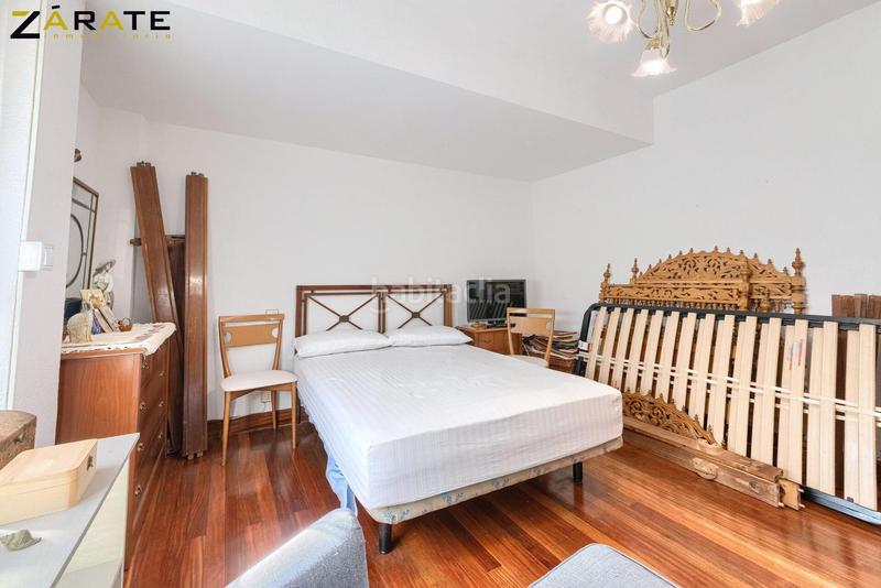 Foto a907678e-8381-46a2-93c8-cbefe4cdcb47. Dúplex amb calefacció aparcament a santa maría de Getxo Getxo