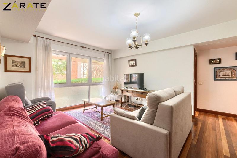 Foto b06084c4-1fc3-46c2-a980-e725a99a9323. Dúplex amb calefacció aparcament a santa maría de Getxo Getxo