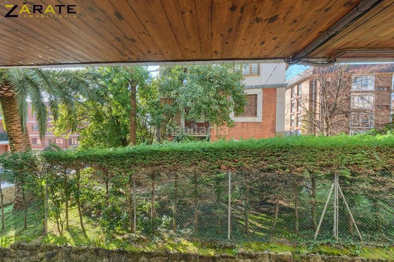 Foto e9f1bc3c-0a8f-47a2-b03c-a03197442ab8. Dúplex amb calefacció aparcament a santa maría de Getxo Getxo