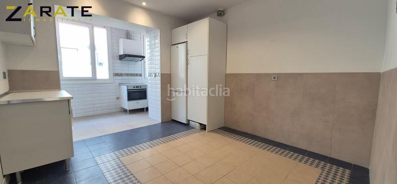 Foto 15f5d9d6-8ee0-4541-b986-6b35662ce8fc. Alquiler piso se alquila excelente vivienda en Las Arenas en Getxo