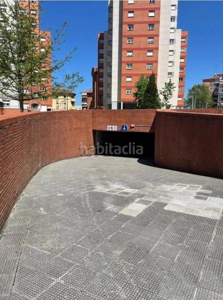 Foto e12e91a3-3623-46ac-9fee-a4c39fecbedd. Posto auto in Arteagabeitia - Retuerto - Kareaga Barakaldo