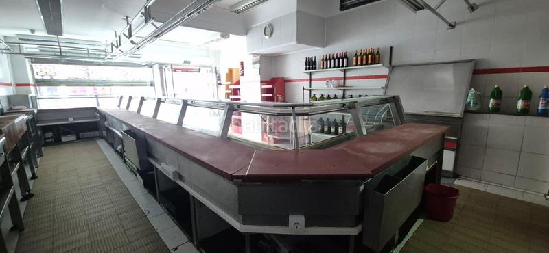 Foto 73400473-7824-4e9c-b4c2-ea136c962ff5. Lloguer local comercial a San Pedro de Deusto - La Ribera Bilbao