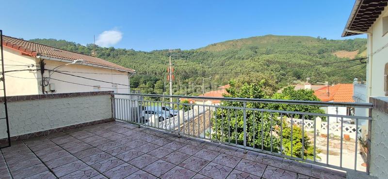 Foto 00be08a8-6e92-4587-8323-0e4c0f06d17b. Casa adosada en Otañes-Talledo Castro - Urdiales