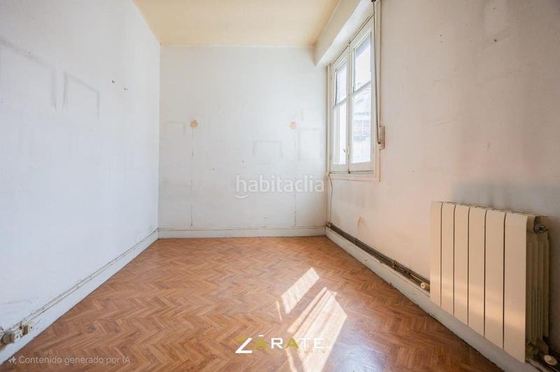 Foto e6084cfe-31ff-4c7c-ad6a-5e9e9a38386e. Piso se vende piso en licenciado poza en Sabino Arana-Jesuitas Bilbao