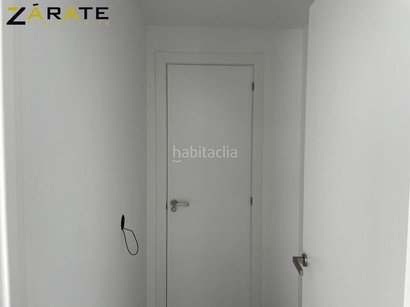 Foto aa8f004c-6631-454c-b343-1809f6c0316c. Local comercial a Abandoibarra - Guggenheim Bilbao