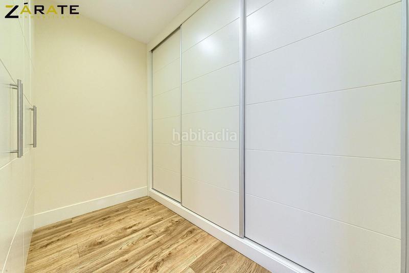 Foto 7e989909-d6cb-4b5f-8e4c-21dbf66de640. Alquiler piso se alquila piso señorial en Casco Viejo en Bilbao