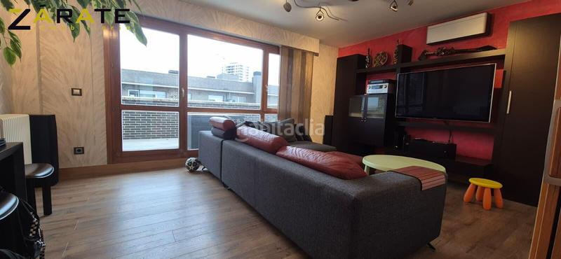 Foto bc02c01b-d83f-4ca5-bd8a-55dfb1df2508. Appartement avec chauffage parking dans Lasesarre Barakaldo