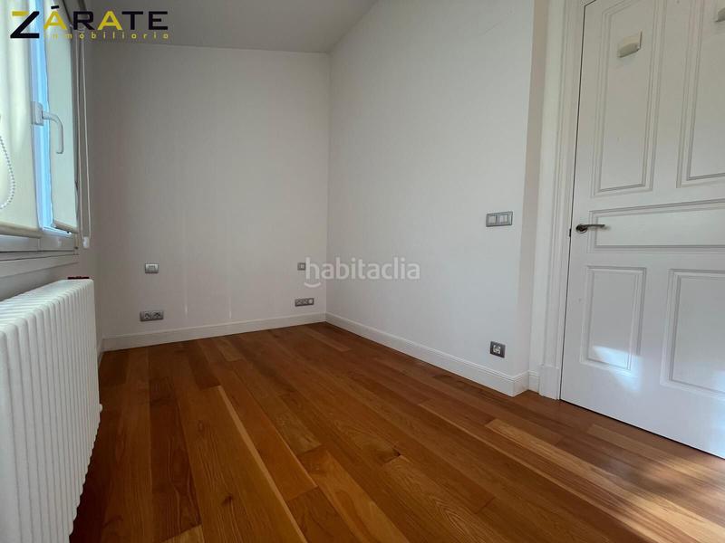 Foto dd48f82f-7966-43a9-86a3-4cdddd9a1fa3. Affitto appartamento con riscaldamento in Abandoibarra - Guggenheim Bilbao