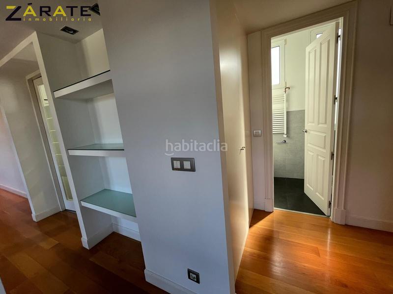 Foto 3a1b0382-1391-4fe4-b7bd-bd6faf84268f. Miete etagenwohnung mit heizung in Abandoibarra - Guggenheim Bilbao