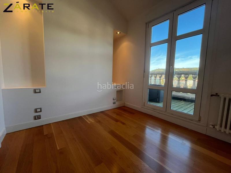 Foto 55cf13bd-11e3-42b8-81ae-4093e9cec269. Miete etagenwohnung mit heizung in Abandoibarra - Guggenheim Bilbao