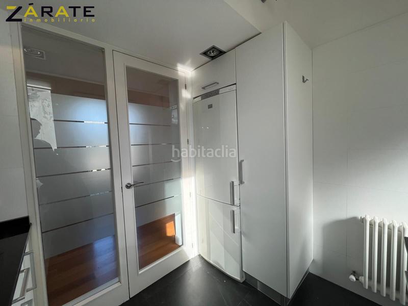 Foto 616713ad-423f-490b-a324-278cf1bba381. Miete etagenwohnung mit heizung in Abandoibarra - Guggenheim Bilbao