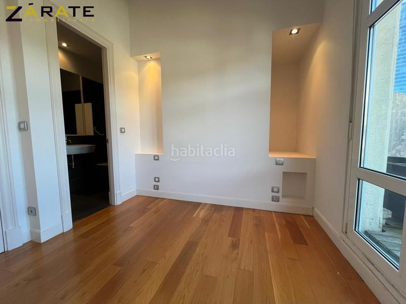 Foto b0276c81-ae3f-49fa-b26f-c9bcdc8286c9. Miete etagenwohnung mit heizung in Abandoibarra - Guggenheim Bilbao