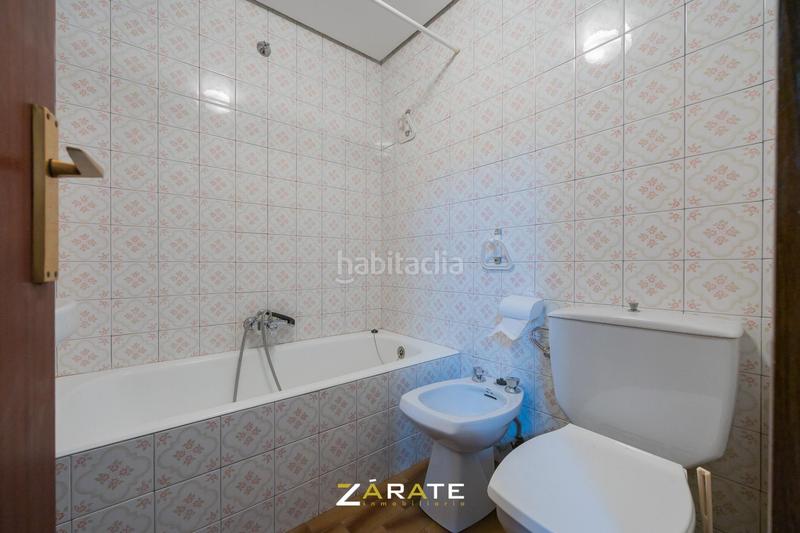 Foto 0030e6cf-01e6-4a0c-8260-cc3d4c5ea236. Pis amb calefacció aparcament a Masustegi - Monte Caramelo Bilbao