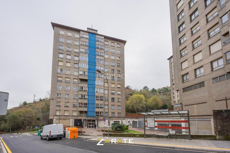 Foto c53d21b2-6d7f-4173-a5c4-ebed65e002d4. Pis amb calefacció aparcament a Masustegi - Monte Caramelo Bilbao