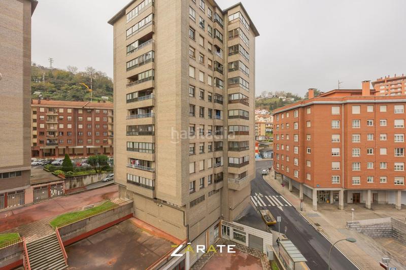 Foto d803b49c-f6f8-40cf-9a0f-041de6ff2026. Pis amb calefacció aparcament a Masustegi - Monte Caramelo Bilbao