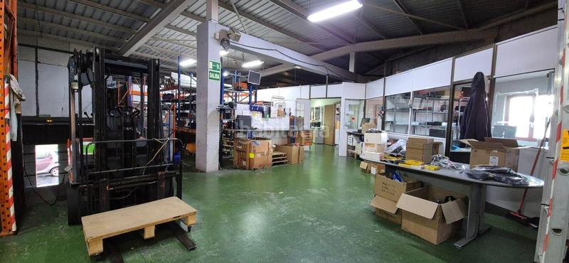 Foto 23c609fd-f7b2-4887-95fe-04a11a72fe7a. Rent industrial building with heating in Erandio