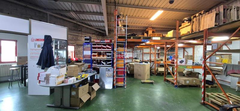 Foto 71e8261e-f502-411c-8559-00ff71965bb6. Rent industrial building with heating in Erandio