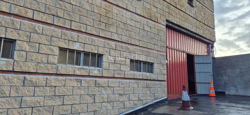 Foto a70d7395-716b-4c9e-ad50-e5789e92cdc2. Rent industrial building with heating in Erandio