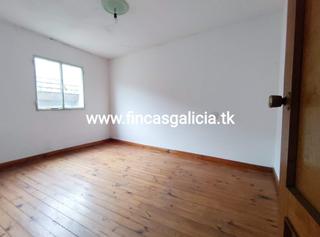 Casa a Verín. Casa  muy cerca de verín, a escasos 5 km. del centro de verín (o