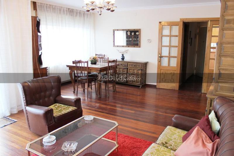 Foto 404d929b-b352-4224-af4d-227b051f9110. Casa amb aparcament a Riós