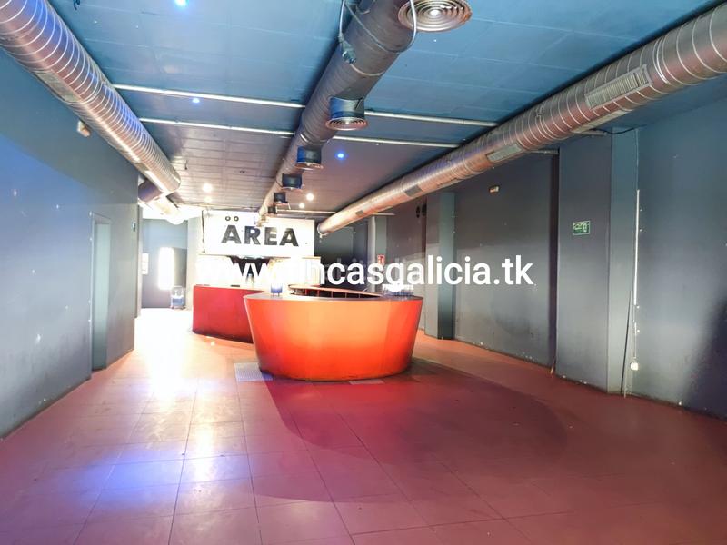 Foto 459a3fba-86de-456e-b2f3-38ad3a38c636. Locale commerciale con riscaldamento in Verín