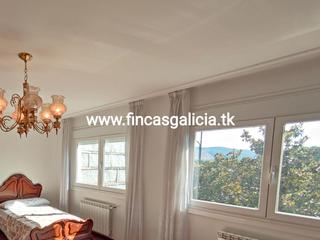 Casa adossada en Vern. Si quieres vivir en zona cntrica de vern en chalet con unas es