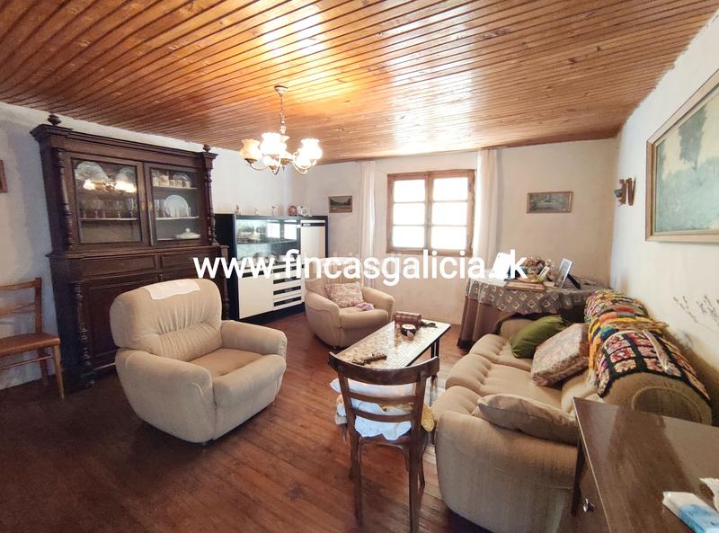 Foto 088b6bf1-1f02-4344-ad6e-2e171470f838. Maison dans Castrelo do Val