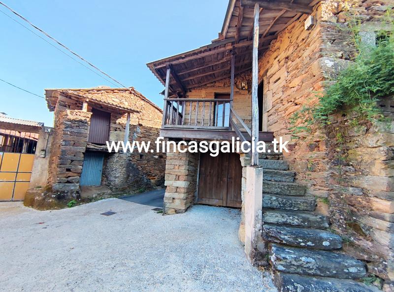 Foto 3d70f37b-2584-467c-be1c-224bea36ce54. Maison dans Castrelo do Val