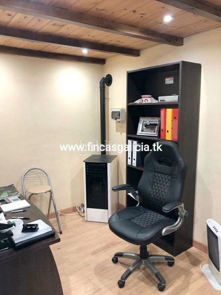 Foto c5618d2e-b216-4023-adc7-1fda0a4a1d43. Local comercial amb calefacció a Gudiña (A)