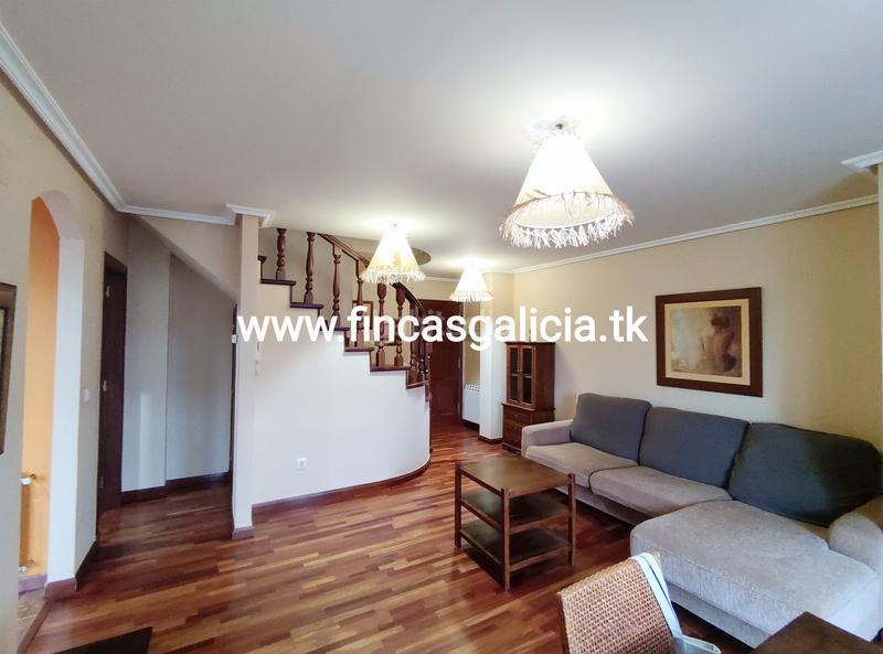 Foto 96d0d9be-e4f6-4c05-b4bb-878b5b4f4a16. Dúplex amb aparcament a Verín